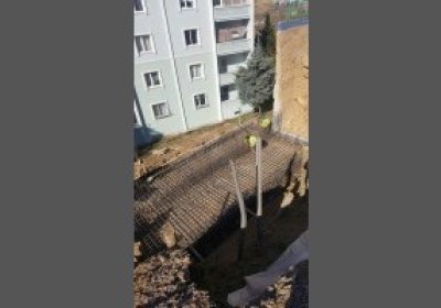 İZMİT BELEDİYESİ - HEYELAN BÖLGELERİNE DUVAR YAPIM İŞİ