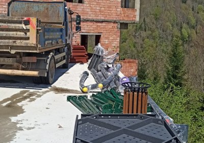 Dernekpazarı Belediyesi - Muhtelif yerlere park yapım işi