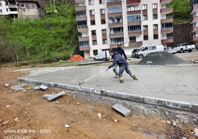 Dernekpazarı Belediyesi - Muhtelif yerlere park yapım işi
